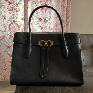 EUC KATE SPADE PURSE NAVY BLUE